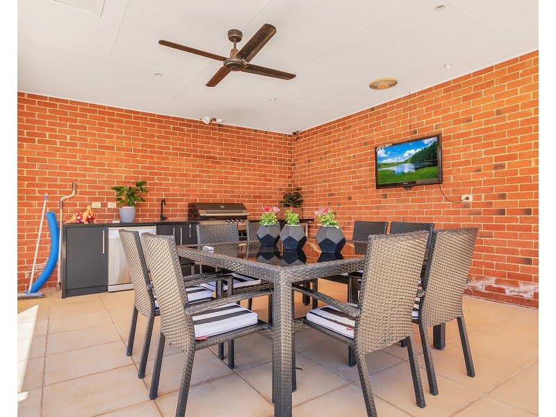 61 Schoeffel Drive, Echuca VIC 3564