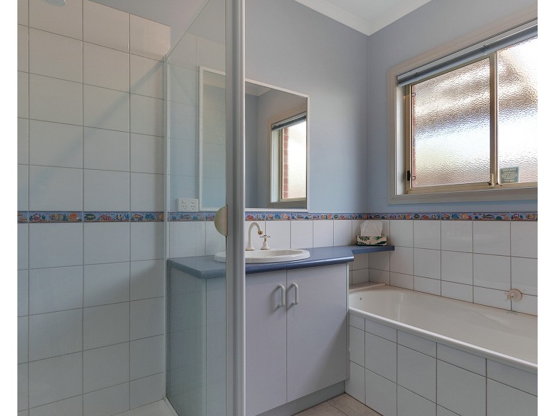 15 Roberts Court, Echuca VIC 3564