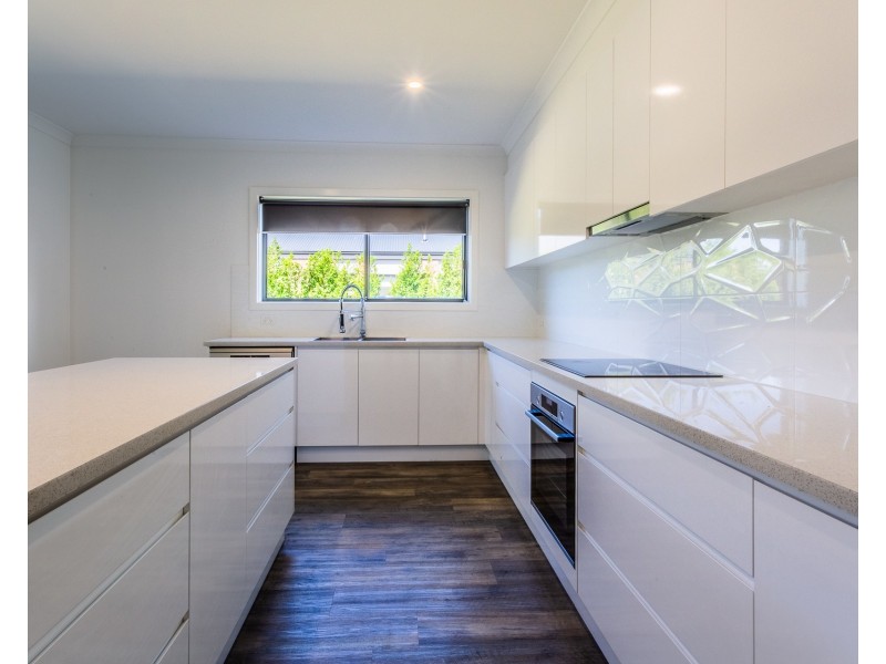 34 Park Avenue, Echuca VIC 3564