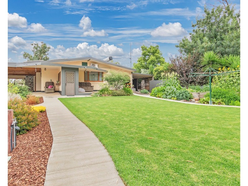 17 Bynan Street, Echuca VIC 3564