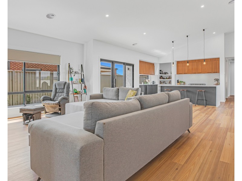 2 Black Swan Boulevard, Moama NSW 2731