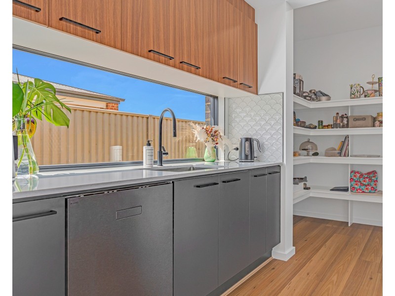 2 Black Swan Boulevard, Moama NSW 2731