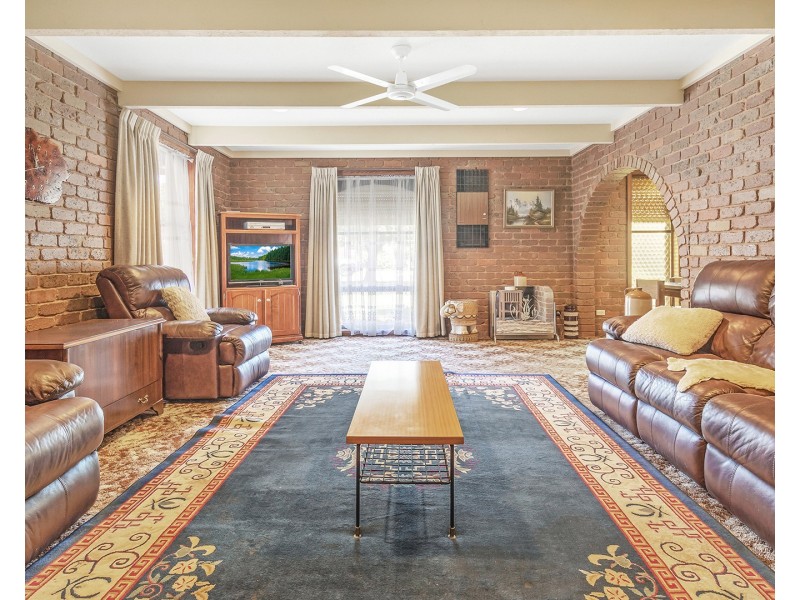 72 Crossen Street, Echuca VIC 3564