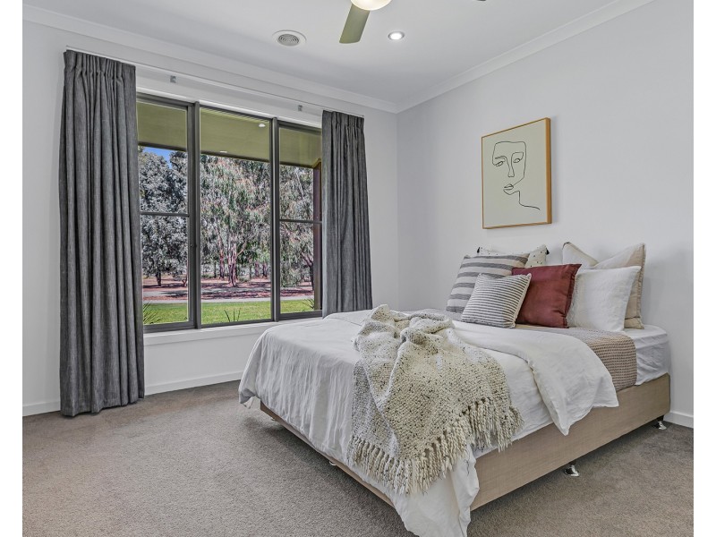 74 Council Street, Moama NSW 2731