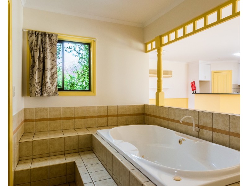 4A Sunrise Avenue, Moama NSW 2731