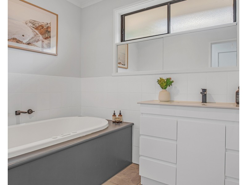 12 Vines Street, Echuca VIC 3564