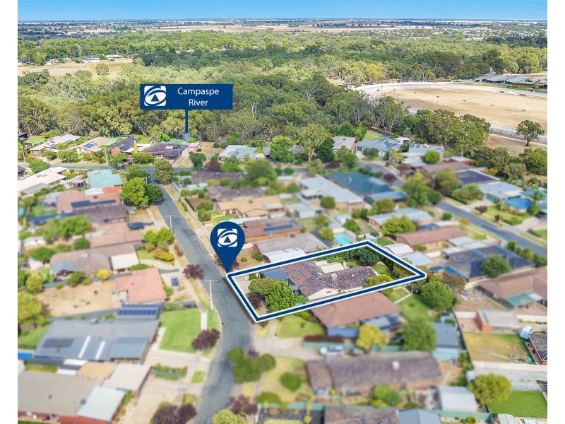 12 Vines Street, Echuca VIC 3564