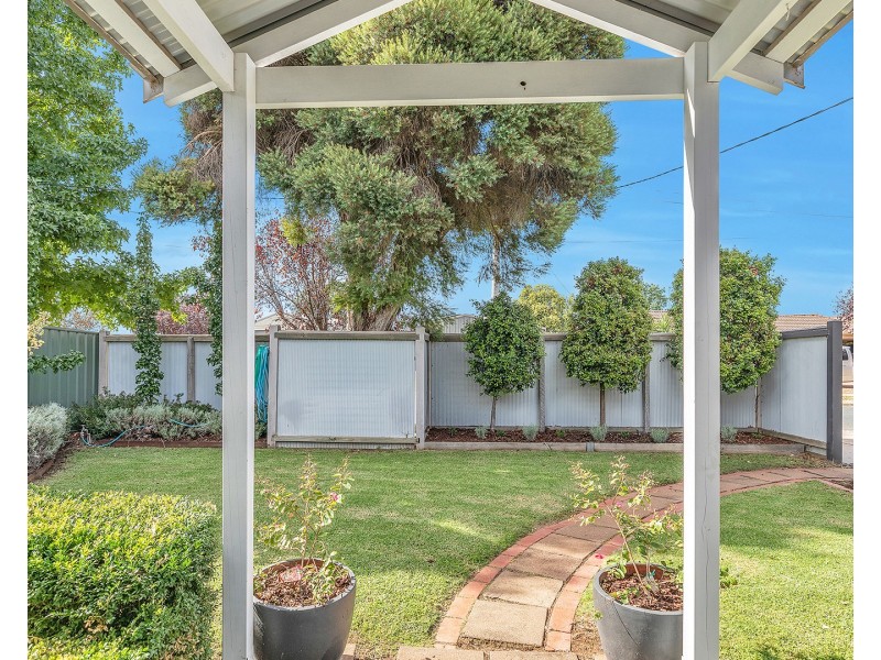 12 Vines Street, Echuca VIC 3564