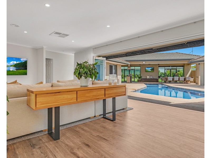 221 Wharparilla Drive, Echuca VIC 3564