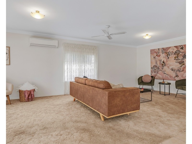 11 Perry Place, Moama NSW 2731