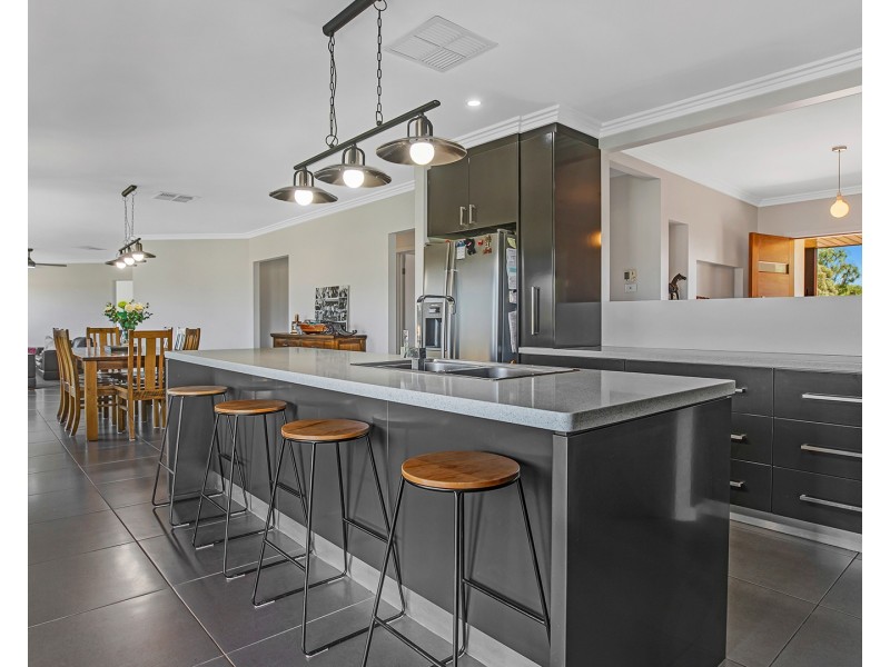 880 Thyra Road, Moama NSW 2731