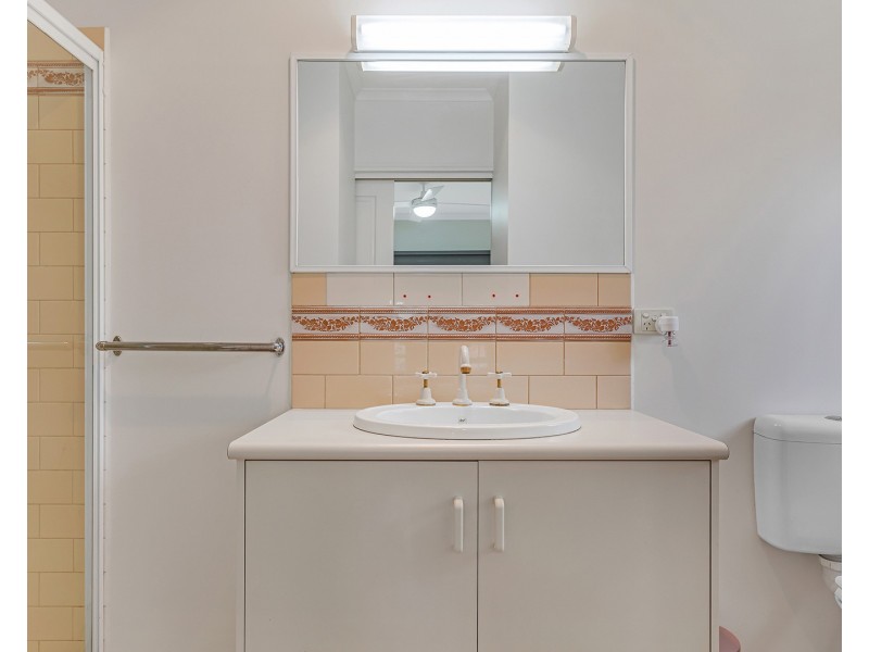 25 Genevieve Avenue, Echuca VIC 3564