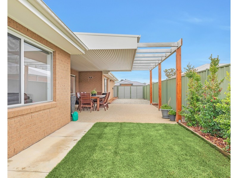 38 Mayflower Drive, Moama NSW 2731