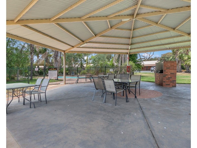 20 Perricoota Road, Moama NSW 2731