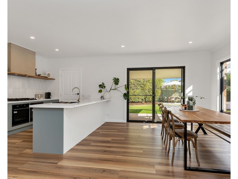 2 John Close, Echuca VIC 3564