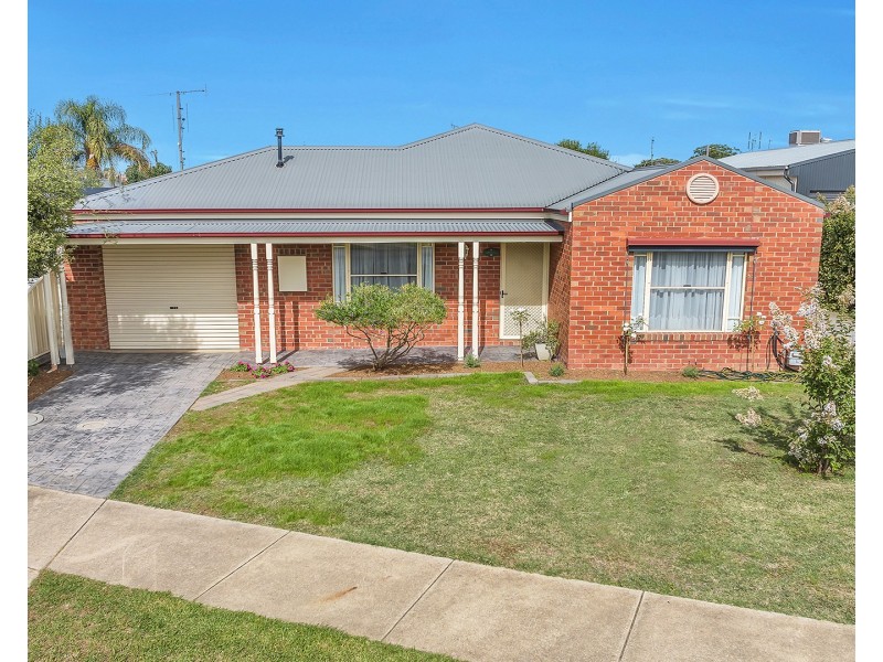1/129 Goulburn Road, Echuca VIC 3564