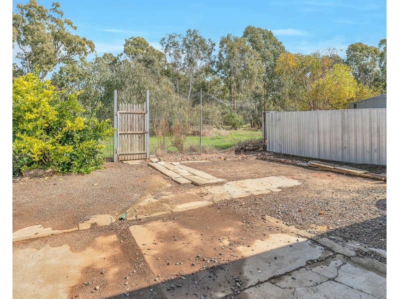 73 McKenzie Street, Echuca VIC 3564