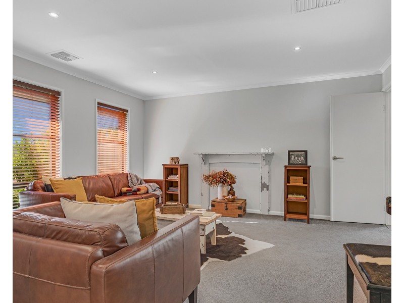 11 Shetland Drive, Moama NSW 2731