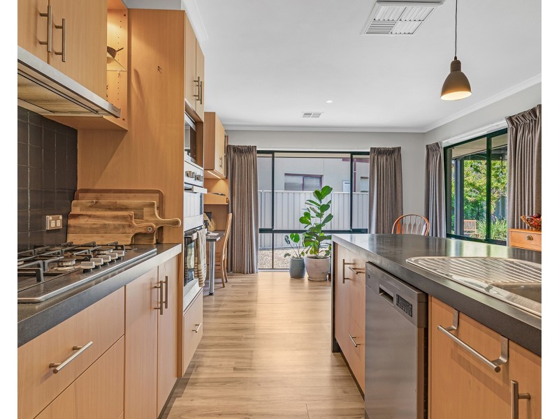 11 Shetland Drive, Moama NSW 2731