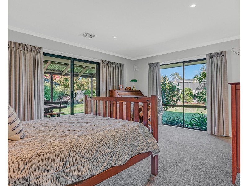 11 Shetland Drive, Moama NSW 2731