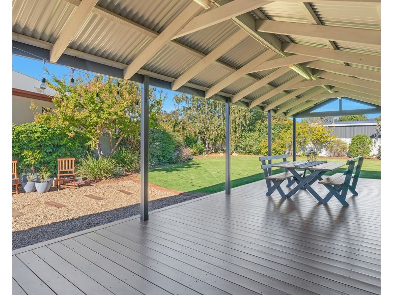 11 Shetland Drive, Moama NSW 2731