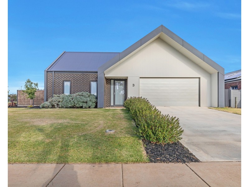 3 Sugargums Drive, Moama NSW 2731