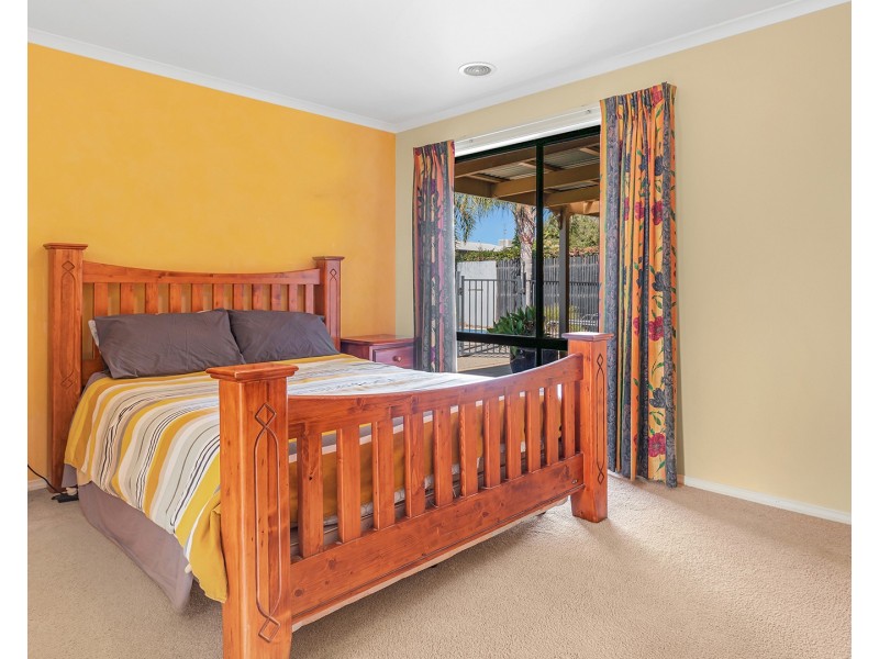 6 Westwood Place, Echuca VIC 3564
