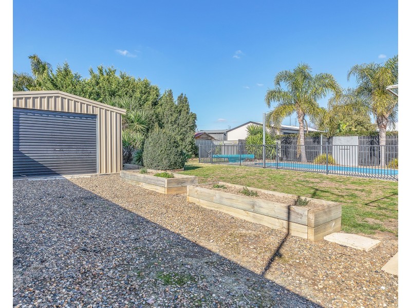 6 Westwood Place, Echuca VIC 3564