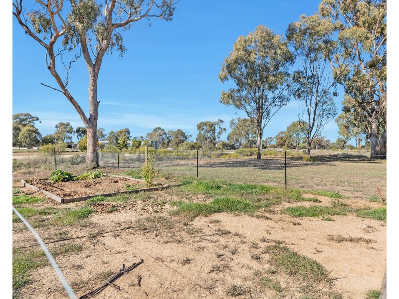 38 Moira Street, Womboota NSW 2731
