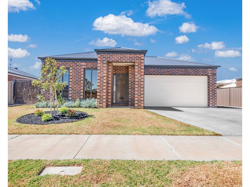 44 Maker Parade, Echuca VIC 3564