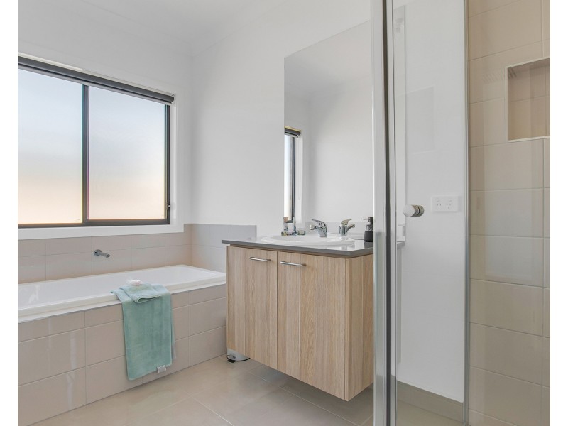 44 Maker Parade, Echuca VIC 3564