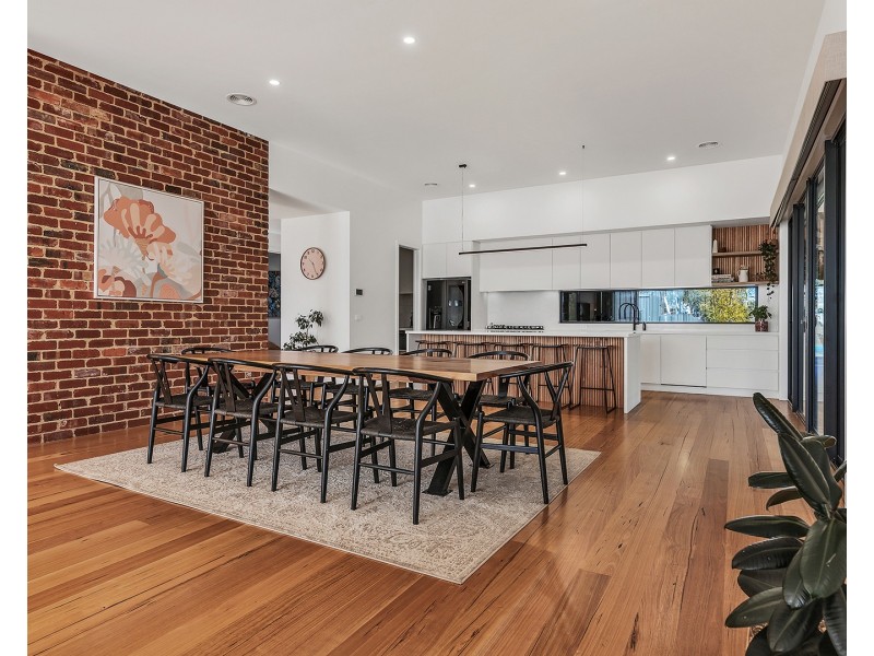 15 Bayaderra Court, Moama NSW 2731