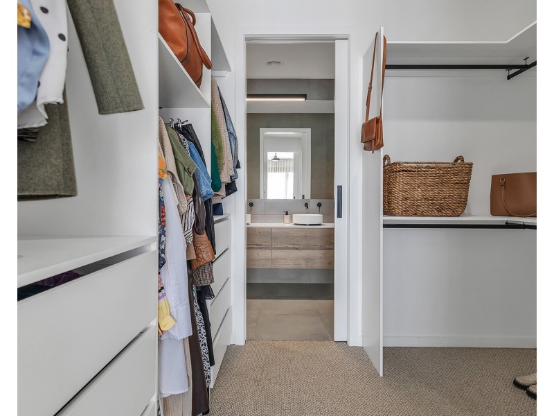 15 Bayaderra Court, Moama NSW 2731