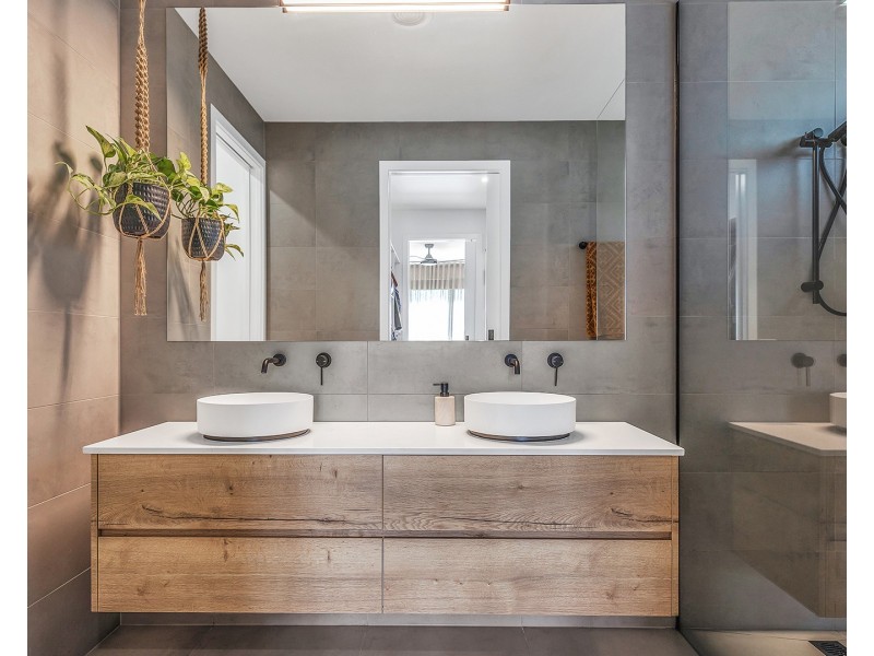 15 Bayaderra Court, Moama NSW 2731