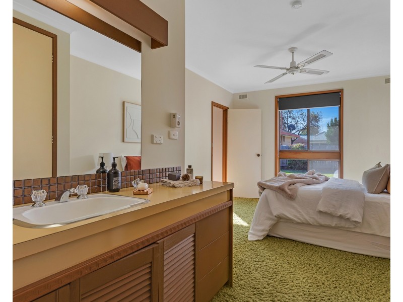 3 Hicks Crescent, Echuca VIC 3564