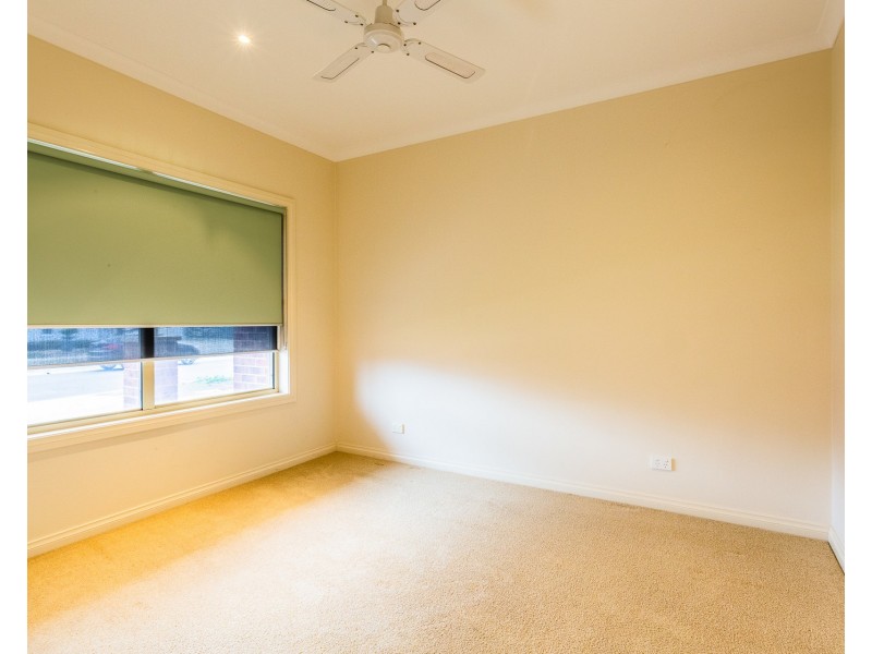 48 Declan Way, Echuca VIC 3564