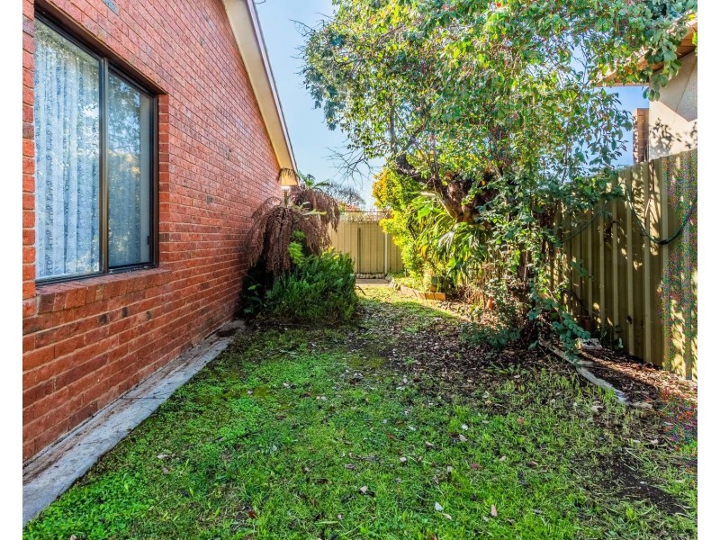 3/30 Premier Street, Echuca VIC 3564