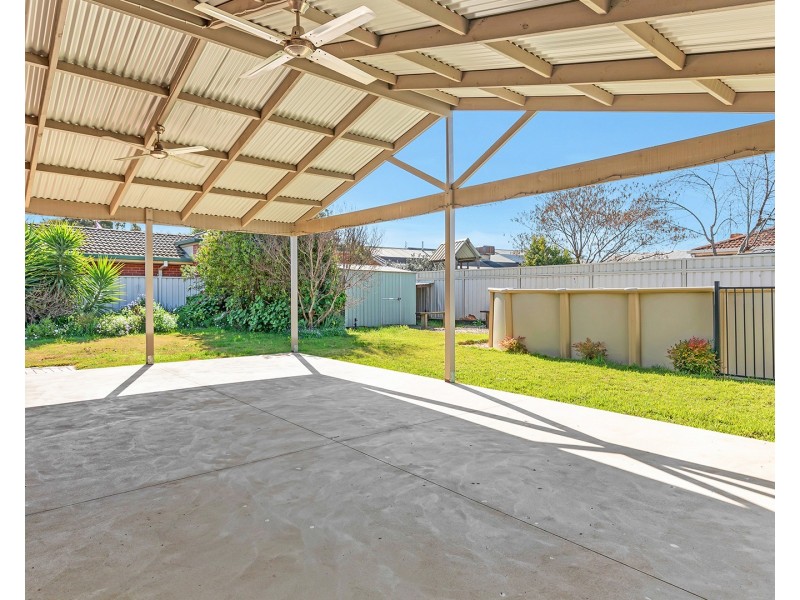 16 Oscar Place, Echuca VIC 3564