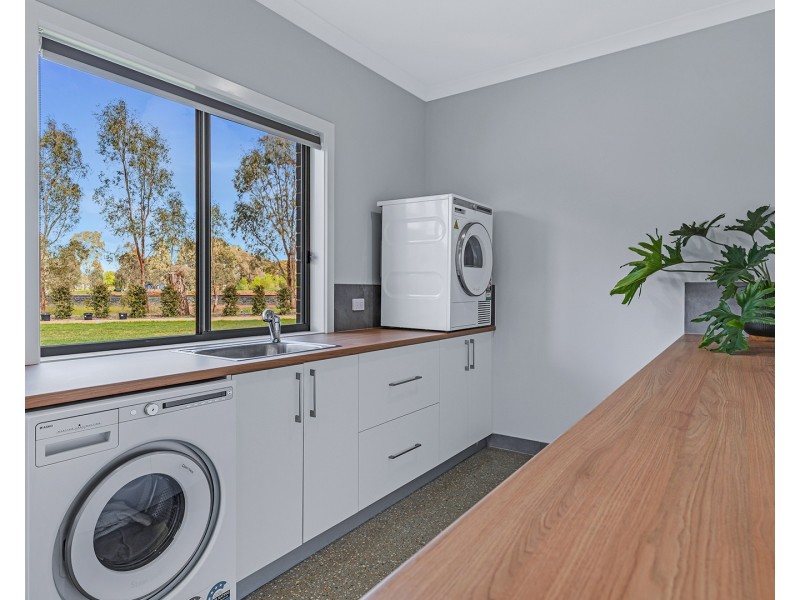 11 Furlong Court, Echuca VIC 3564