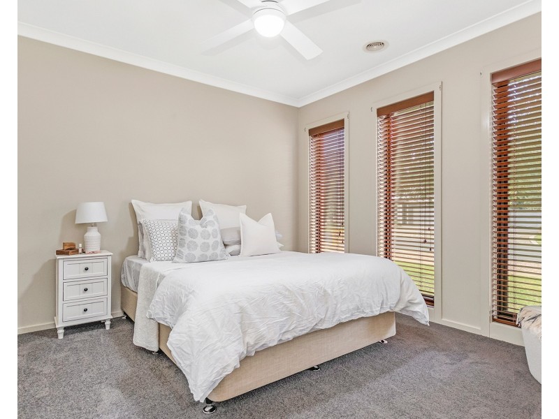 40 Glencoe Boulevard, Moama NSW 2731