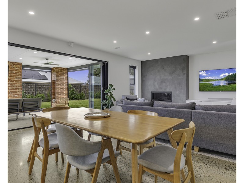 24 Salmongums Drive, Moama NSW 2731