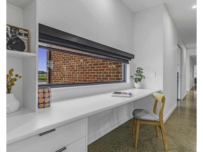 24 Salmongums Drive, Moama NSW 2731