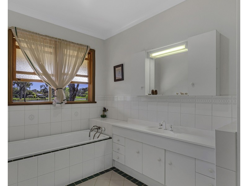 65 Mayfield Court, Moama NSW 2731