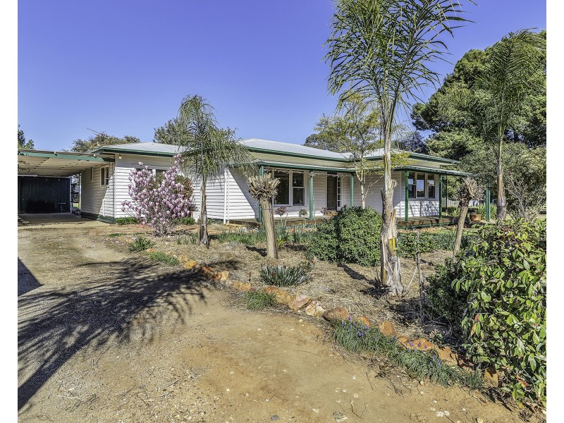 520 Mathoura Road, Bunnaloo NSW 2731