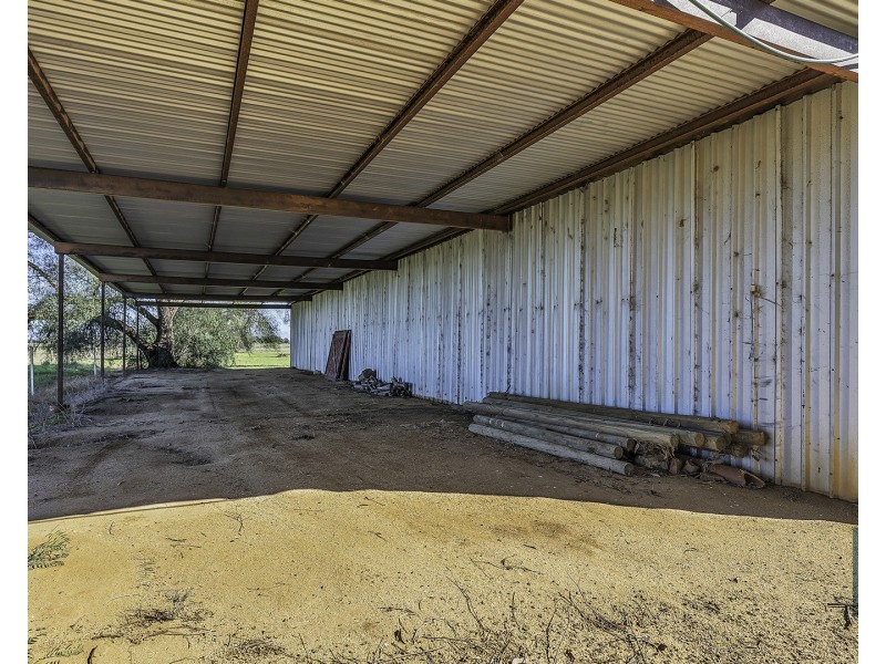 520 Mathoura Road, Bunnaloo NSW 2731