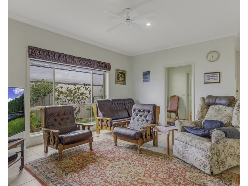 15 Lawson Drive, Moama NSW 2731