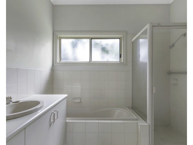 15 Lawson Drive, Moama NSW 2731