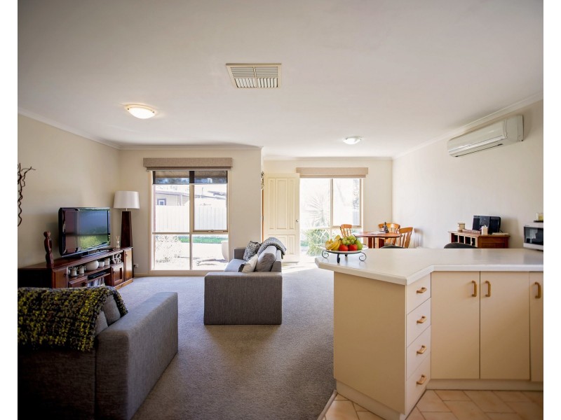 2/132 Hovell Street, Echuca VIC 3564