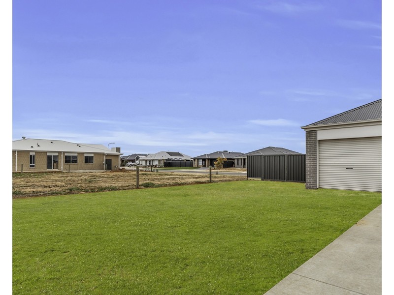 10 Sand Piper Street, Moama NSW 2731