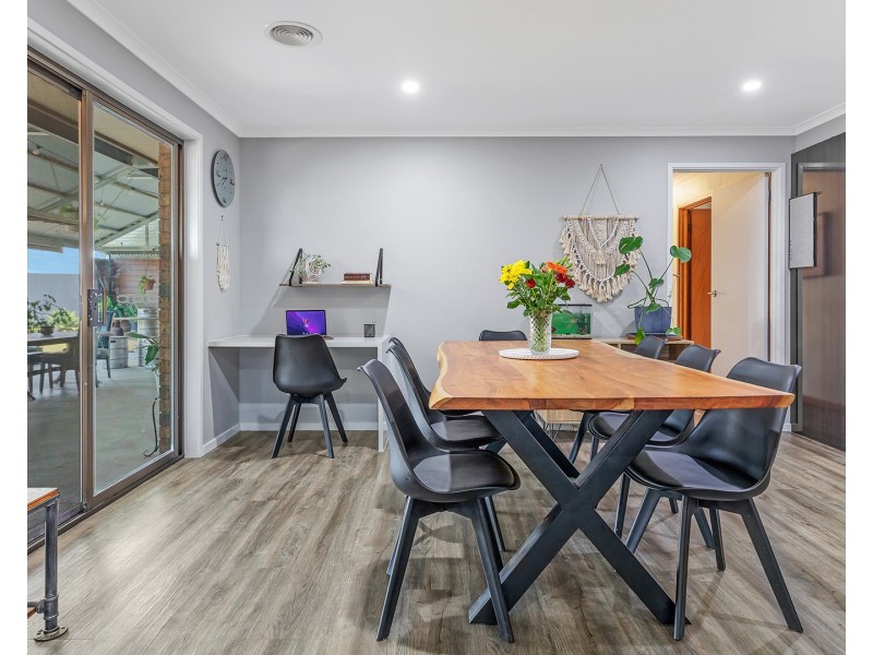 46 Adelaide Crescent, Echuca VIC 3564